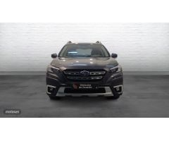 Subaru Outback 2.5I-L CVT TREK de 2022 con 15.756 Km por 40.500 EUR. en Girona