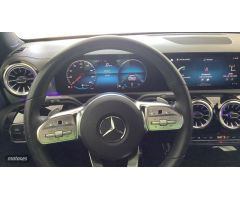 Mercedes Clase A Clase  compacto de 2021 con 50.363 Km por 34.900 EUR. en Madrid