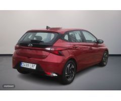 Hyundai i20 BERLINA 1.0 TGDI TECNO 100CV 5P de 2021 con 33.849 Km por 16.900 EUR. en Huelva