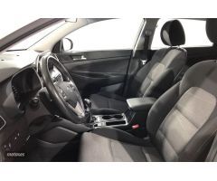 Hyundai Tucson 1.6 CRDI 85KW 48V SLE SKY 2WD 116 5P de 2019 con 37.670 Km por 22.695 EUR. en Islas B