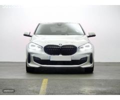 BMW Serie 1 SERIES 1 2.0 D 150 5P de 2021 con 17.916 Km por 29.900 EUR. en Asturias