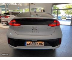Hyundai Ioniq 1.6 GDI Klass de 2019 con 170.000 Km por 15.900 EUR. en Toledo