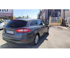 Ford Mondeo Berlina Trend 2.0 TDCi de 2015 con 213.765 Km por 8.800 EUR. en Sevilla