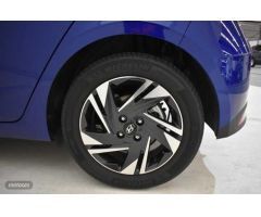 Hyundai i20 NEW  5P TGDI 1.0 100CV KLASS de 2022 con 11.185 Km por 16.900 EUR. en Valladolid