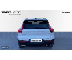 Volvo XC40 XC40 T3 R-Design Manual de 2018 con 81.588 Km por 28.990 EUR. en Huelva