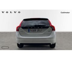 Volvo V 60 V60 D2 Kinetic Manual de 2016 con 155.300 Km por 15.750 EUR. en Huelva