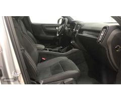 Volvo XC40 XC40 Recharge Plus, Electrico Puro, Electrico de 2022 con 8 Km por 47.500 EUR. en Ponteve