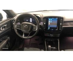 Volvo XC40 XC40 Recharge Plus, Electrico Puro, Electrico de 2022 con 8 Km por 47.500 EUR. en Ponteve