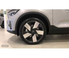 Volvo XC40 XC40 Recharge Plus, Electrico Puro, Electrico de 2022 con 8 Km por 47.500 EUR. en Ponteve