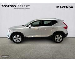 Volvo XC40 XC40 D4 AWD Momentum Automatico de 2018 con 105.476 Km por 31.400 EUR. en Badajoz