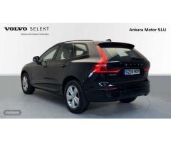 Volvo XC 60 Core Essential B4 (gasolina) Automatic de 2022 con 10 Km por 1 EUR. en Alicante