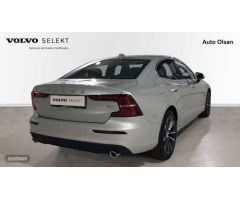 Volvo S60 Momentum Pro, B4 mild hybrid (gasolina) de 2022 con 20 Km por 44.500 EUR. en Burgos