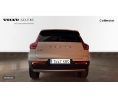Volvo XC40 XC40 T3 Momentum Manual de 2018 con 65.131 Km por 28.990 EUR. en Huelva