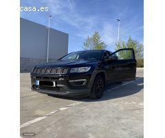 Jeep Compass 1.4 Mair 103kW Sport 4x2 5p de 2018 con 82.000 Km por 22.000 EUR. en Valladolid