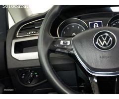 Volkswagen Touran 1.5 TSI EVO Advance 110kW de 2022 con 7.165 Km por 34.880 EUR. en Cadiz