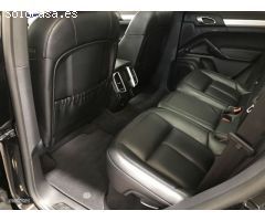 Porsche Cayenne S de 2017 con 43.386 Km por 60.900 EUR. en Burgos