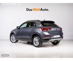 Volkswagen T-Roc 1.0 TSI 81KW LIFE 5P de 2022 con 15.081 Km por 26.800 EUR. en Navarra