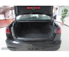 Audi A6 Advanced ed 2.0 TDI 140kW S tronic de 2018 con 34.000 Km por 28.990 EUR. en Tenerife