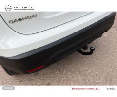 Nissan Qashqai 1.6dCi VISIA 4x4 de 2016 con 148.744 Km por 15.200 EUR. en Badajoz