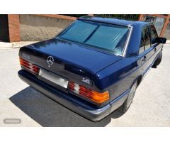 Mercedes 190 1.8 elegance espanol-1 solo dueno-klima de 1993 con 140.000 Km por 7.700 EUR. en Granad