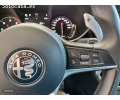 Alfa Romeo Giulia GIULIA 2.2 SUPER AUT. 4P de 2018 con 103.215 Km por 24.900 EUR. en Pontevedra