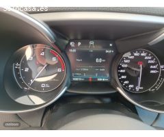 Alfa Romeo Giulia GIULIA 2.2 SUPER AUT. 4P de 2018 con 103.215 Km por 24.900 EUR. en Pontevedra