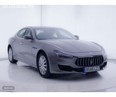 Maserati Ghibli GT L4 330CV Hybrid-Gasolina RWD de 2022 con 9.000 Km por 80.900 EUR. en Zaragoza