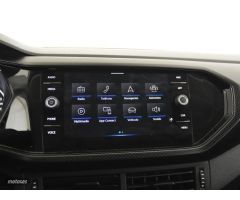 Volkswagen T-Cross T CROSS ADVANCE 1.0 TSI 70KW (95CV) de 2022 con 14.500 Km por 22.990 EUR. en Pont