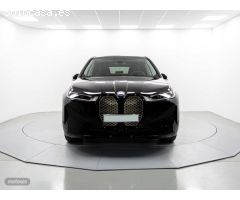 BMW iX xDrive40 240 kW (326 CV) de 2022 con 3.000 Km por 78.100 EUR. en Alicante