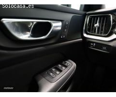 Volvo S60 2.0 B4 R-DESIGN AUTO 197 4P de 2021 con 26.064 Km por 40.500 EUR. en Islas Baleares
