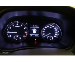 Hyundai i30 5P DPI 1.5 110CV KLASS SLX de 2022 con 8.236 Km por 19.990 EUR. en Cadiz
