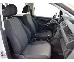 Volkswagen Caddy 2.0TDI Kombi 4M 90kW de 2017 con 115.000 Km por 22.000 EUR. en Badajoz