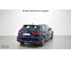 Audi A3 Sportback 30 TDI S Line 85kW de 2019 con 121.925 Km por 21.990 EUR. en Cadiz