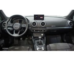 Audi A3 Sportback 30 TDI S Line 85kW de 2019 con 121.925 Km por 21.990 EUR. en Cadiz