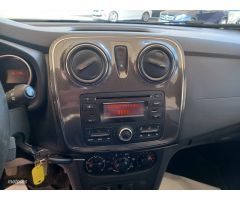 Dacia Sandero SANDERO STEPWAY  5P de 2017 con 56.738 Km por 13.300 EUR. en Pontevedra