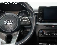 Kia XCeed 1.0 T-GDi Eco-Dynamics Emotion de 2021 con 28.255 Km por 19.280 EUR. en Cadiz