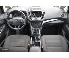 Ford Grand C-Max Diesel Grand C-Max 1.5TDCi Titanium PS 120 de 2015 con 72.000 Km por 16.950 EUR. en