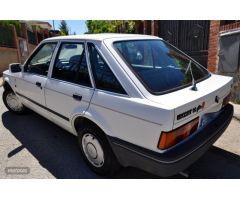 Ford Escort 1.6 GI GHIA de 1989 con 138.000 Km por 1.700 EUR. en Granada