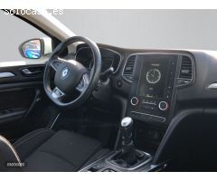 Renault Megane III FAMILIAR ZEN BLUE DCI 115CV de 2019 con 148.288 Km por 14.300 EUR. en Huelva