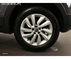 Volkswagen T-Cross Advance 1.0 TSI 81 kW (110 CV) de 2022 con 11.866 Km por 22.850 EUR. en Segovia