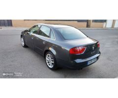 Seat Exeo STYLE 2.0 TDI 143CV de 2010 con 420.000 Km por 3.990 EUR. en Ciudad Real