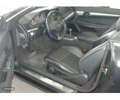 Mercedes Clase E E 200 Cabrio de 2010 con 102.000 Km por 21.990 EUR. en Tenerife