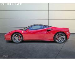 Ferrari F8 Tributo de 2021 con 8.420 Km por 349.900 EUR. en Malaga