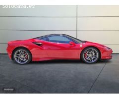 Ferrari F8 Tributo de 2021 con 8.420 Km por 349.900 EUR. en Malaga