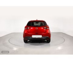 Mazda Mazda2 1.5 SKYACTIV-G 66KW EVOLUTION 5P de 2019 con 39.368 Km por 14.900 EUR. en Girona