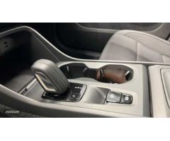 Volvo XC40 XC40 Momentum Pro, T2 automatico de 2021 con 24.238 Km por 34.900 EUR. en A Coruna