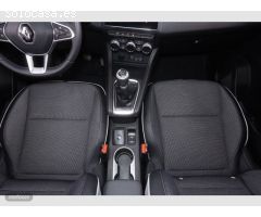 Renault Captur Zen TCe 90 de 2022 con 10.000 Km por 21.100 EUR. en Pontevedra