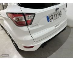 Ford Kuga 1.5 EcoBoost 88kW A-S-S 4x2 ST-Line de 2018 con 63.117 Km por 23.900 EUR. en Badajoz