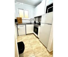 Apartamento en Alquiler en Torrevieja, Alicante